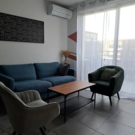 T2 Neuf Terrasse Le Long Voie Douce- 10mn En Velo *
